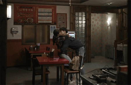 중국집 알바들이 하라는 일은 안하고.gif | 인스티즈