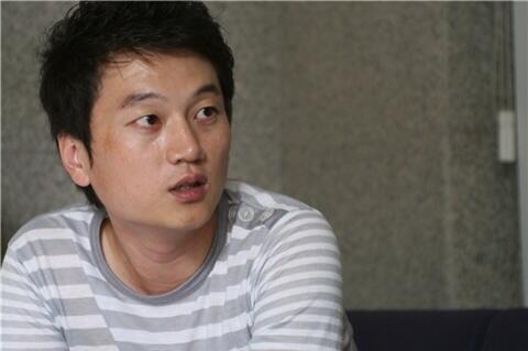 짱잘은 아닌데 대학 다녔을때 여친은 끊이질 않았을 외모 | 인스티즈