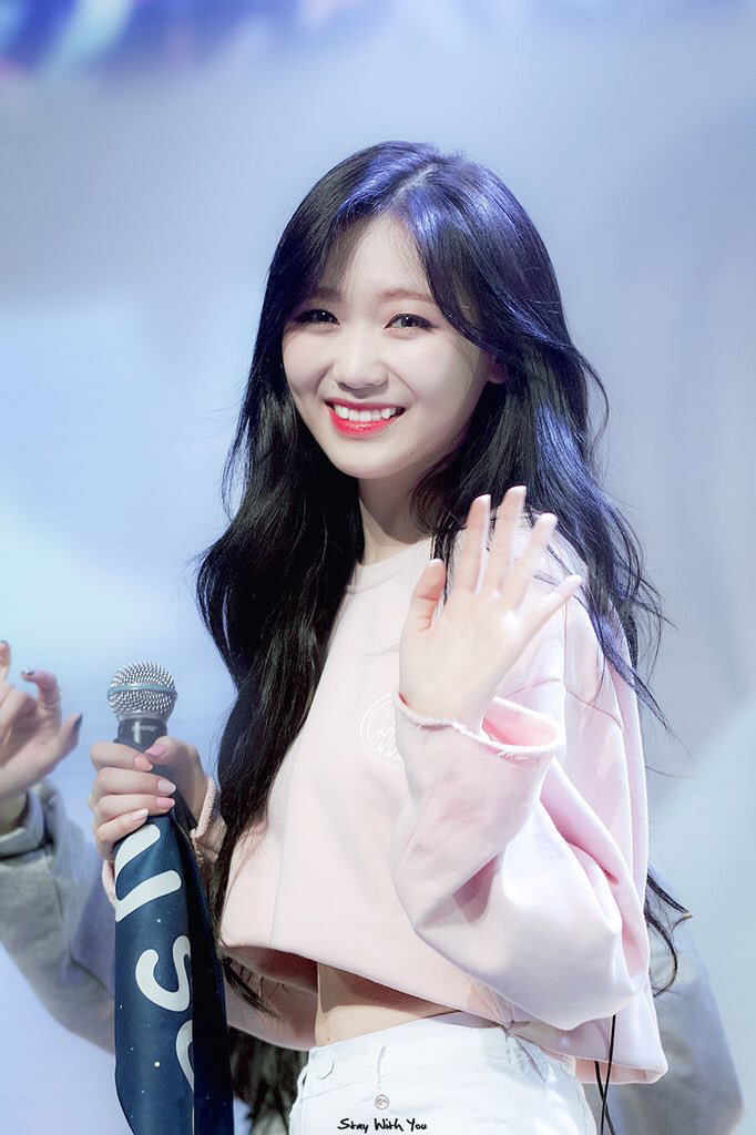 [러블리즈] 이따가 머리하러 갈 때 옆머리는 6mm로 해달라고 할거라서 수정이 | 인스티즈
