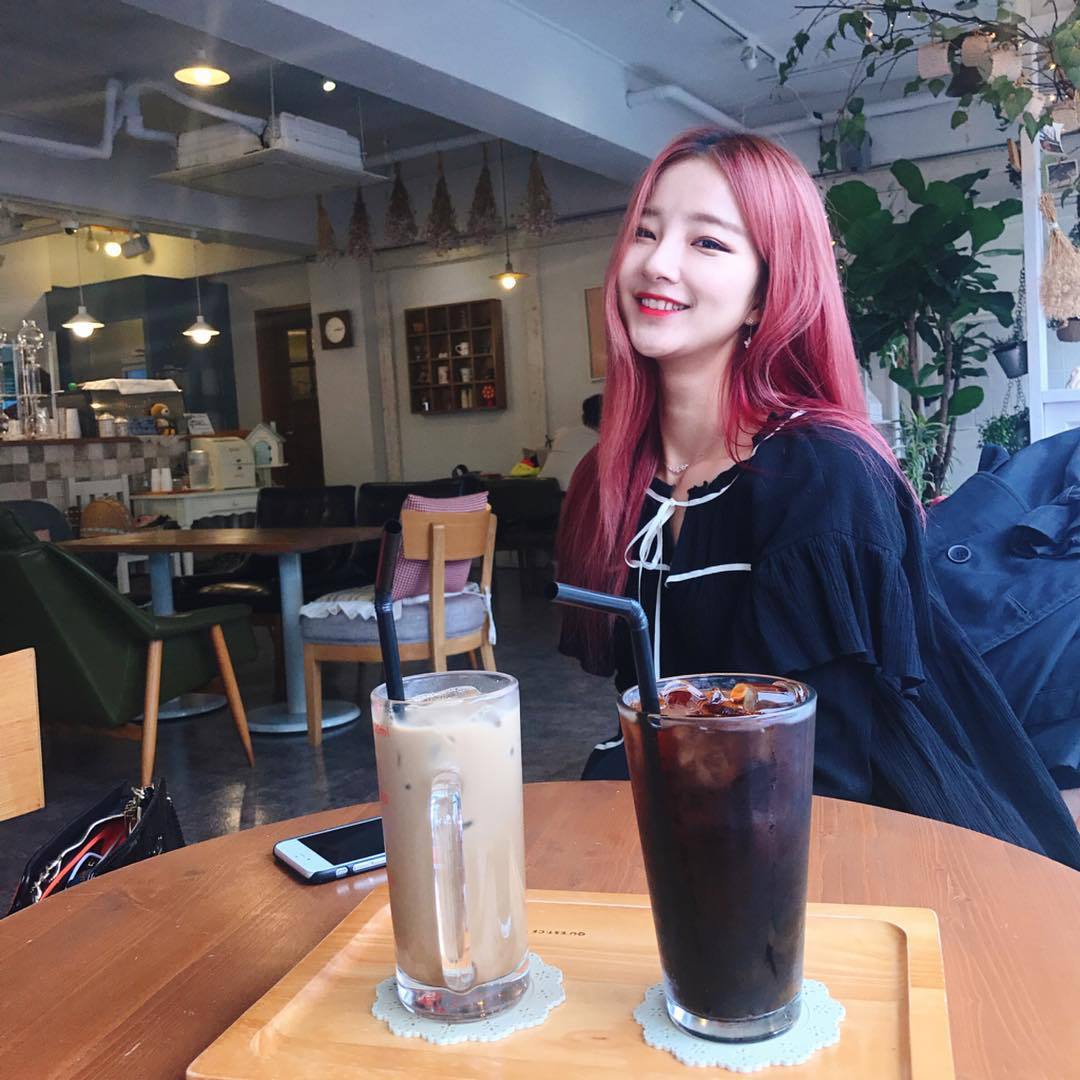 귀엽게 생긴 치어리더 김진아.jpg | 인스티즈
